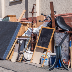 不限空間及囤積數量皆可清運-台中廢棄物清運推薦